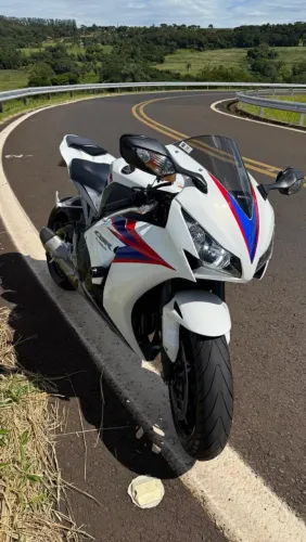 Honda CBR 1000RR Fireblade 2012 20 Anos - 22 Mil Km - Toda Original