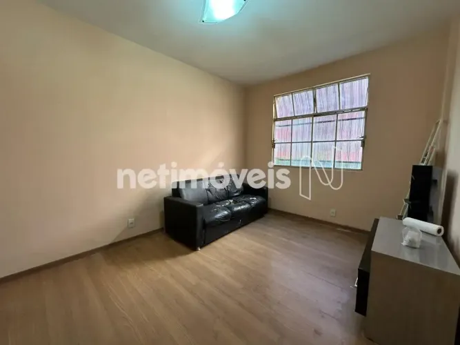 Apartamanto no Padre Eustaquio com um area externa, e 02 comodos extras, por R$390.000,00