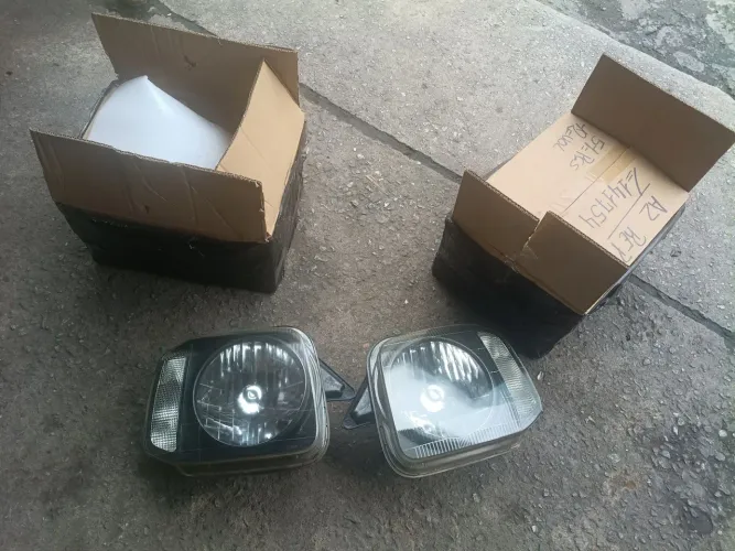 Farol Suzuki Jimmy 