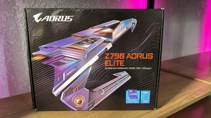 Placa Mãe Aorus Z790 Elite DDR5 LGA 1700 14a geração **OPORTUNIDADE*
