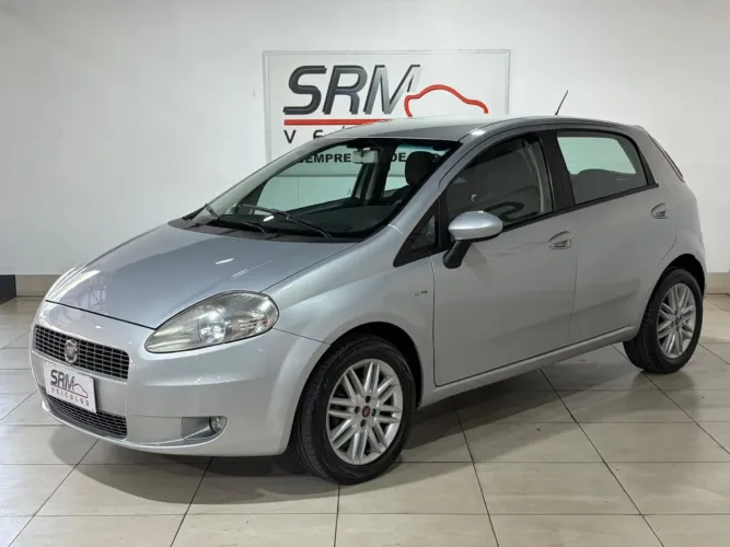 Fiat Punto Essence 1.8 Flex 16V 5P 2012