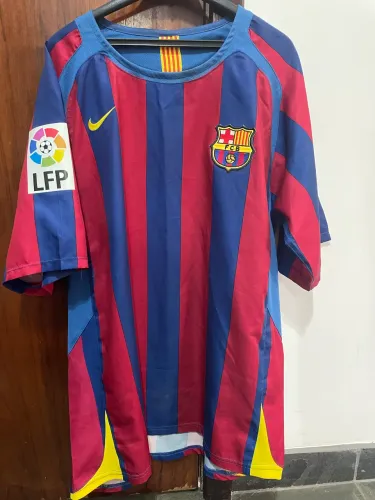 Camisa Barcelona 2005/2006 tamanho g