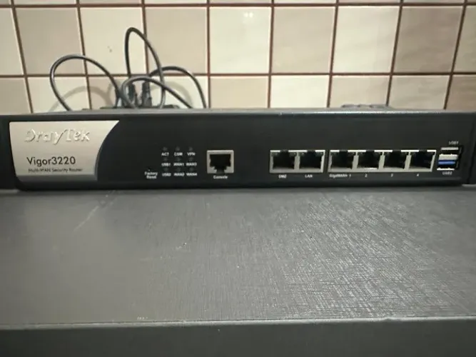 DrayTek Vigor3220 roteador/firewall