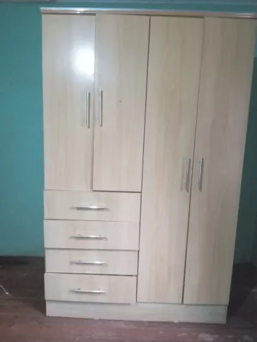 Guarda roupas