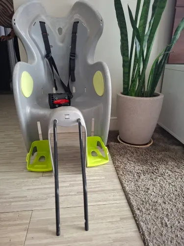 Cadeirinha bicicleta btwin