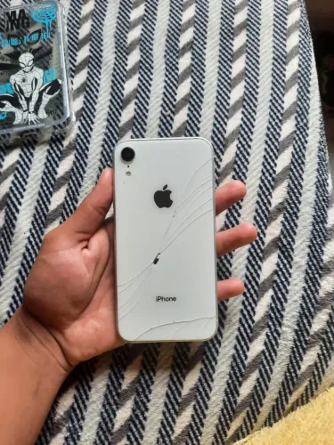 iPhone XR