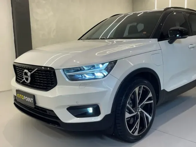 Volvo XC40 XC 40 T-5 Híbrido R-design 1.5 262cv FWD 2021
