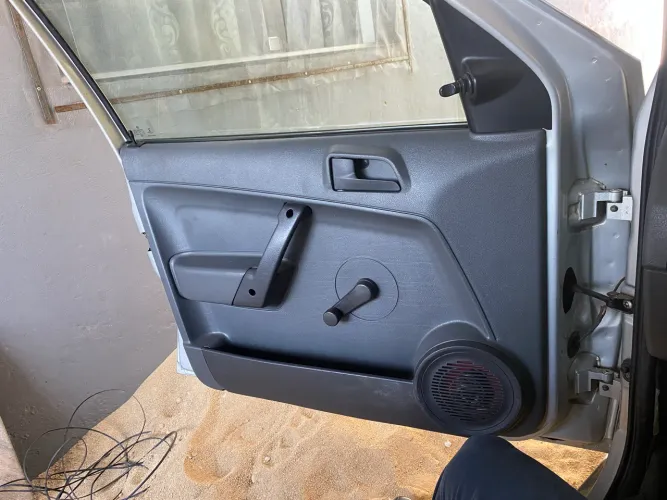 Volkswagen Gol Geração IV Ecomotion 1.0 8V MI Total Flex Mec. 4P 2014