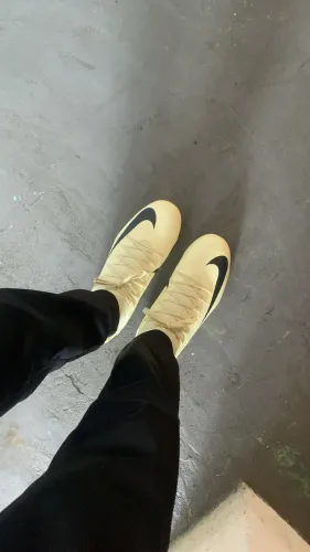 Chuteira Nike