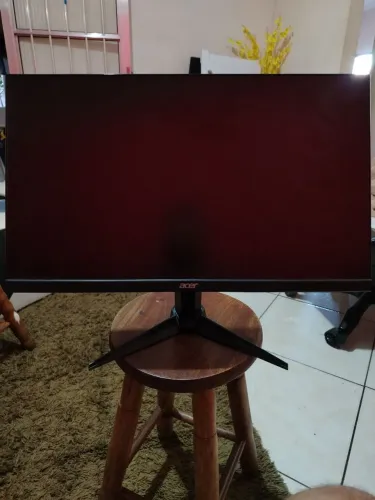 Monitor Gamer Acer Nitro QG241Y 23,8" 144Hz - Com Defeito