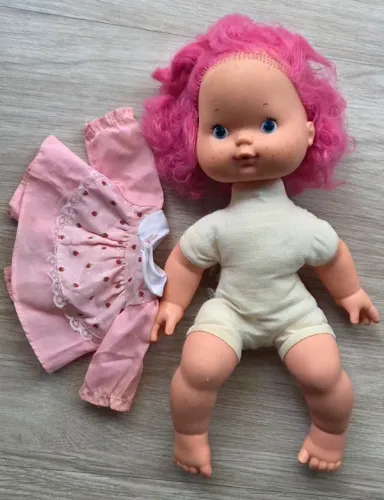 Boneca coleção moranguinho