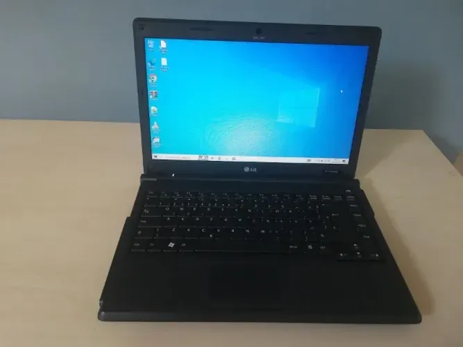 Notebook LG C400 - i5 - 8 GB RAM