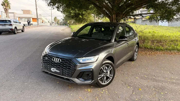 Audi Q5 SB P Black. 2.0 TFSIe S.tr. QT (hib.) 2024