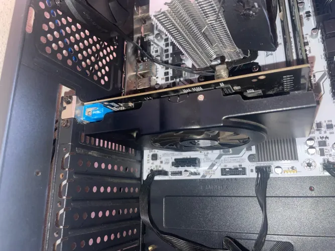 PLACA DE VÍDEO GeForce GT 730 4gb