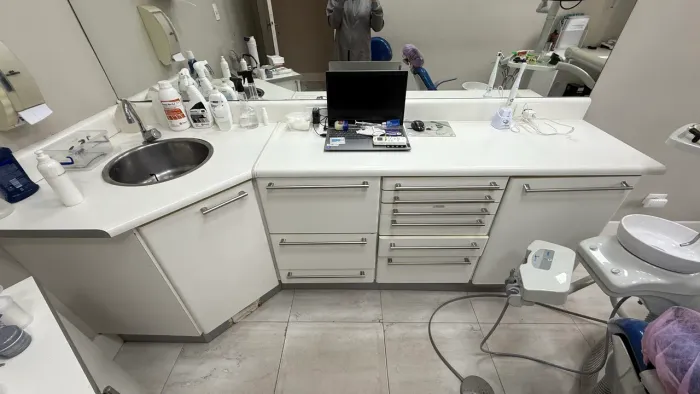 Armário consultório odontológico