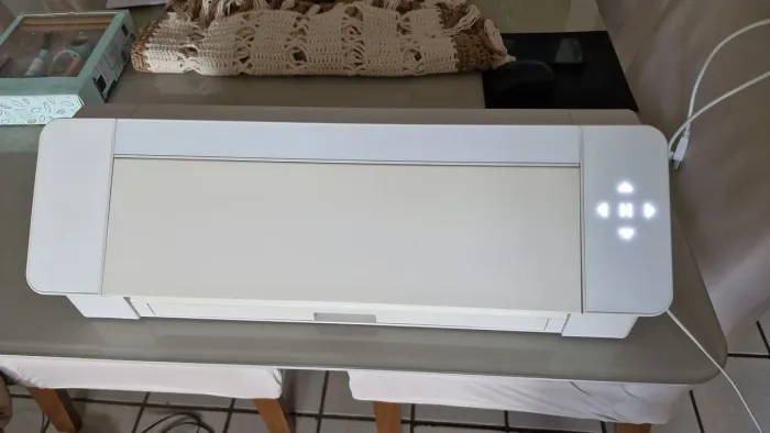 Máquina de corte Scrapbook Silhouette Cameo 4
