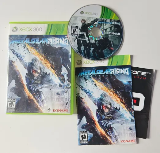 Metal gear Rising Xbox 360 original usado