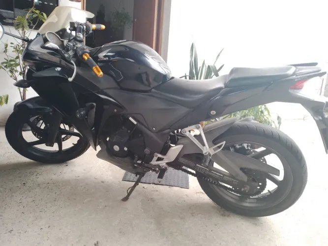 Vendo cbr 250cc impecável