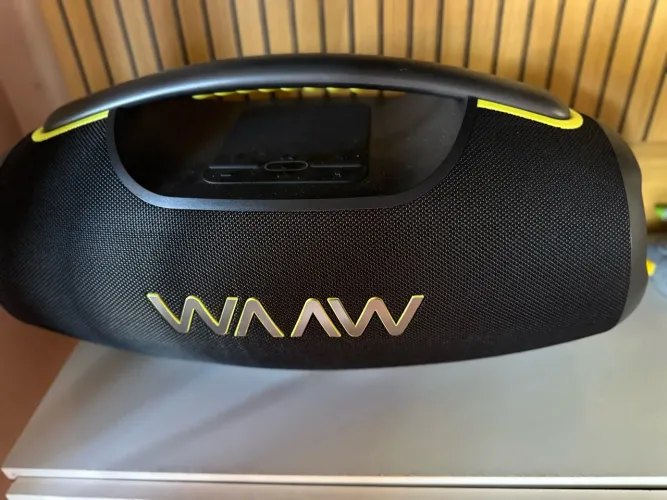 Caixa de som WAAW