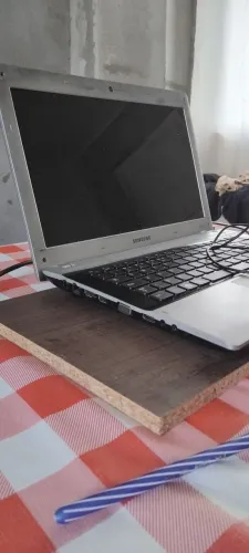 Notebook samsung modelo rv411