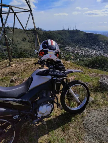 Bros 160 preta poucos kms e abaixo da FIPE