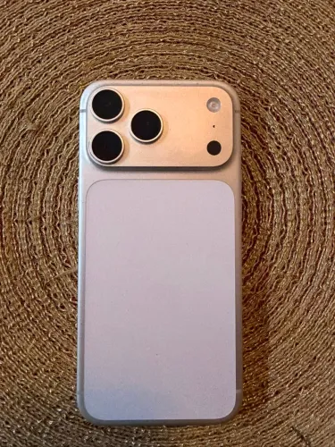 iPhone 17 pro Max 512 silver