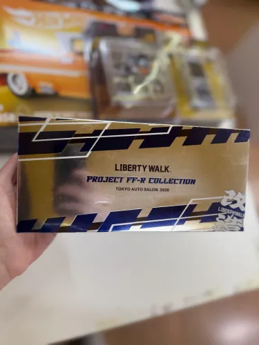 Mini GT Pack Exclusivo Salão de Toquio LIBERTY WALK FF-R lacrado