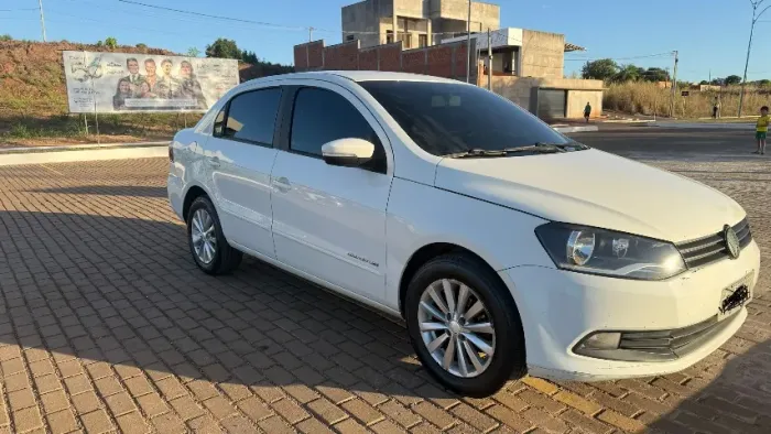 Volkswagen Voyage Comf/highli. 1.6 MI T.flex 8V 4P 2015