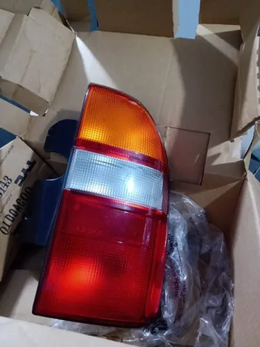 Lanterna Suzuki Grand Vitara lado direito (Peça nova)