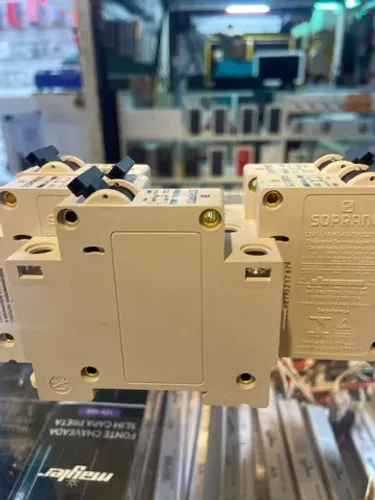 Disjuntor 32C ligar E Desligar Fita de led (Loja)