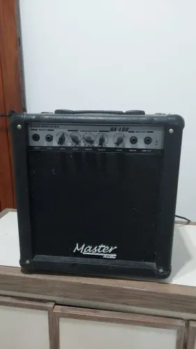 amplificador de contra baixo master BK 1.08