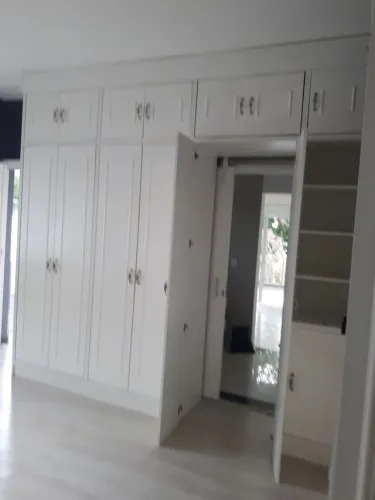 Vendo guarda roupas 100% mdf