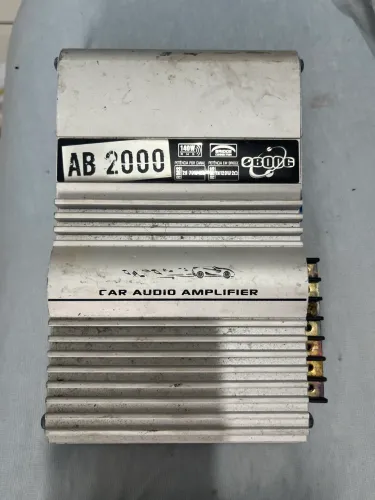 Amplificador automotivo BOOG AB2000 - 140W RMS