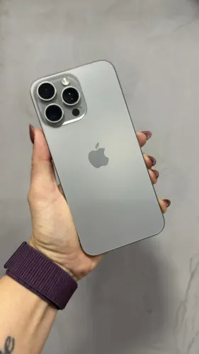 Iphone 15 Pro Max 512gb Perfeito Estado - Valor Promocional - Aceitamos o seu na troca !