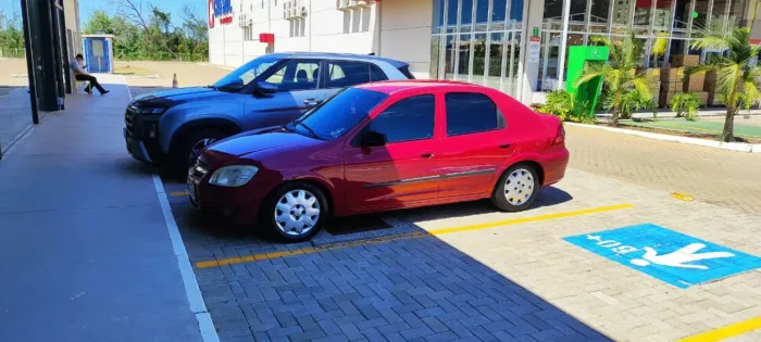 Chevrolet Prisma Sed. Maxx/ LT 1.4 8V Econof. 4P 2011