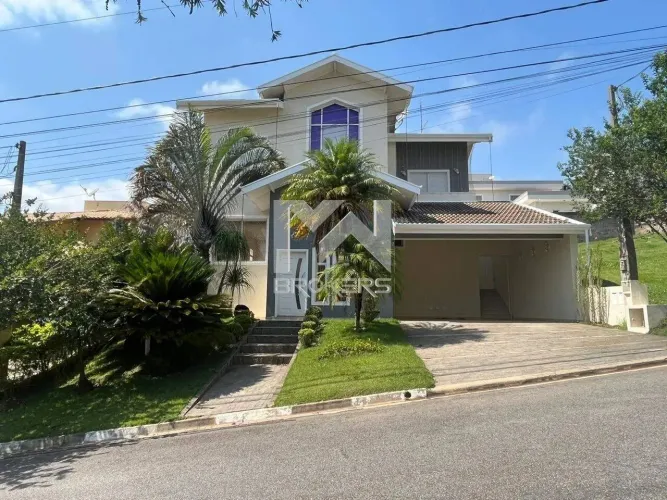 Casa à venda no Condomínio Recanto dos Paturis em Vinhedo - SP