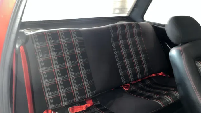 VOYAGE 89 1.8 BANCOS RECARO