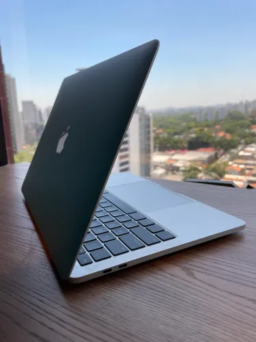 MacBook Pro, i5, 16GB, 512GB SSD 2020 13 Polegadas