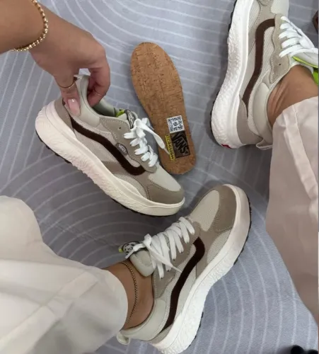 Tênis Vans Ultrarange EXO - Conforto e Estilo