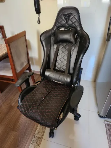 Cadeira de computador gamer ThunderX3 TGC12