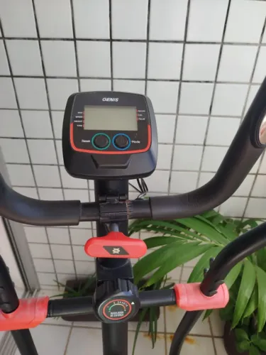 Aparelho Elíptico Genis EasyWay Fit