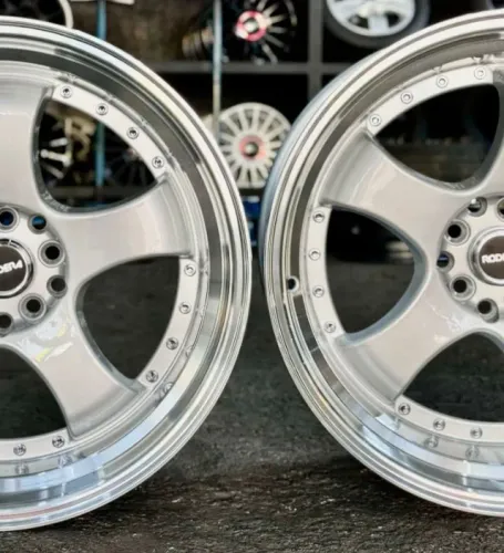 Rodas Rodera MST Aro 18 Furação 5x100 5x114