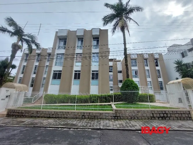 Excelente Apartamento 4 dormitório(s) em Bom Abrigo - Florianópolis