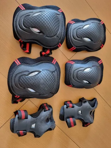 Kit de Proteção para Esportes Radicais - Joelheiras e Cotoveleiras