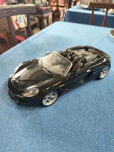 Miniatura Porsche Carrera GT, 1/18, Maisto 