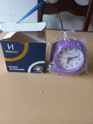 Relógio despertador a pilha HerWeg
