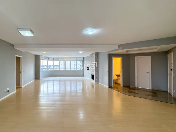 Apartamento à venda no Edifício Casablanca, Ecoville | 4 Quartos em Andar Alto