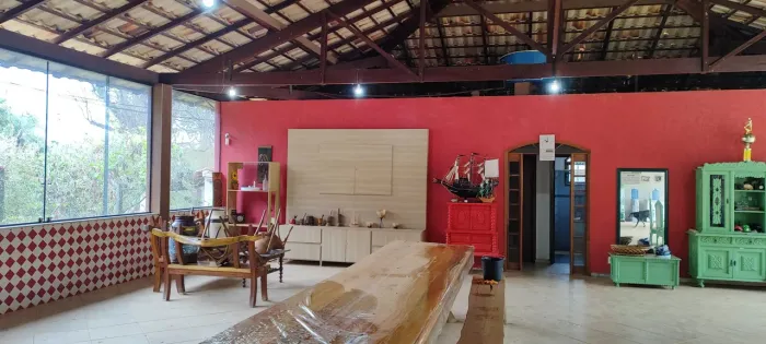 Lindo Sítio de 20.000 m². Terra 100% cultura com corrego. Zona Rural - Funilândia - MG