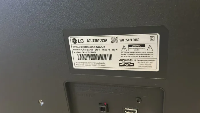 Tv LG 50UT801C0SA. Tela quebrada. Seminova  