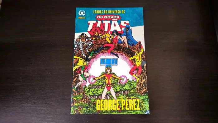 Novos Titãs Vol. 6 - George Perez - Lendas do Universo DC - HQ Panini